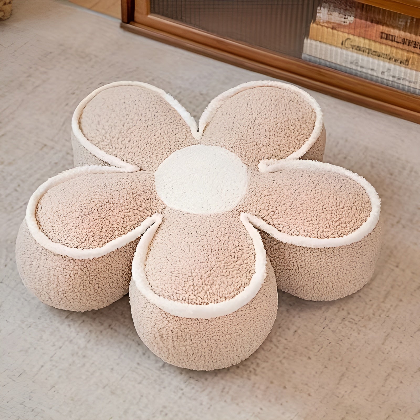Kissen in Blumenform – Gemütlich und Stilvoll | Ideal als Wohn- und Sofadeko - Beige - Zierkissen