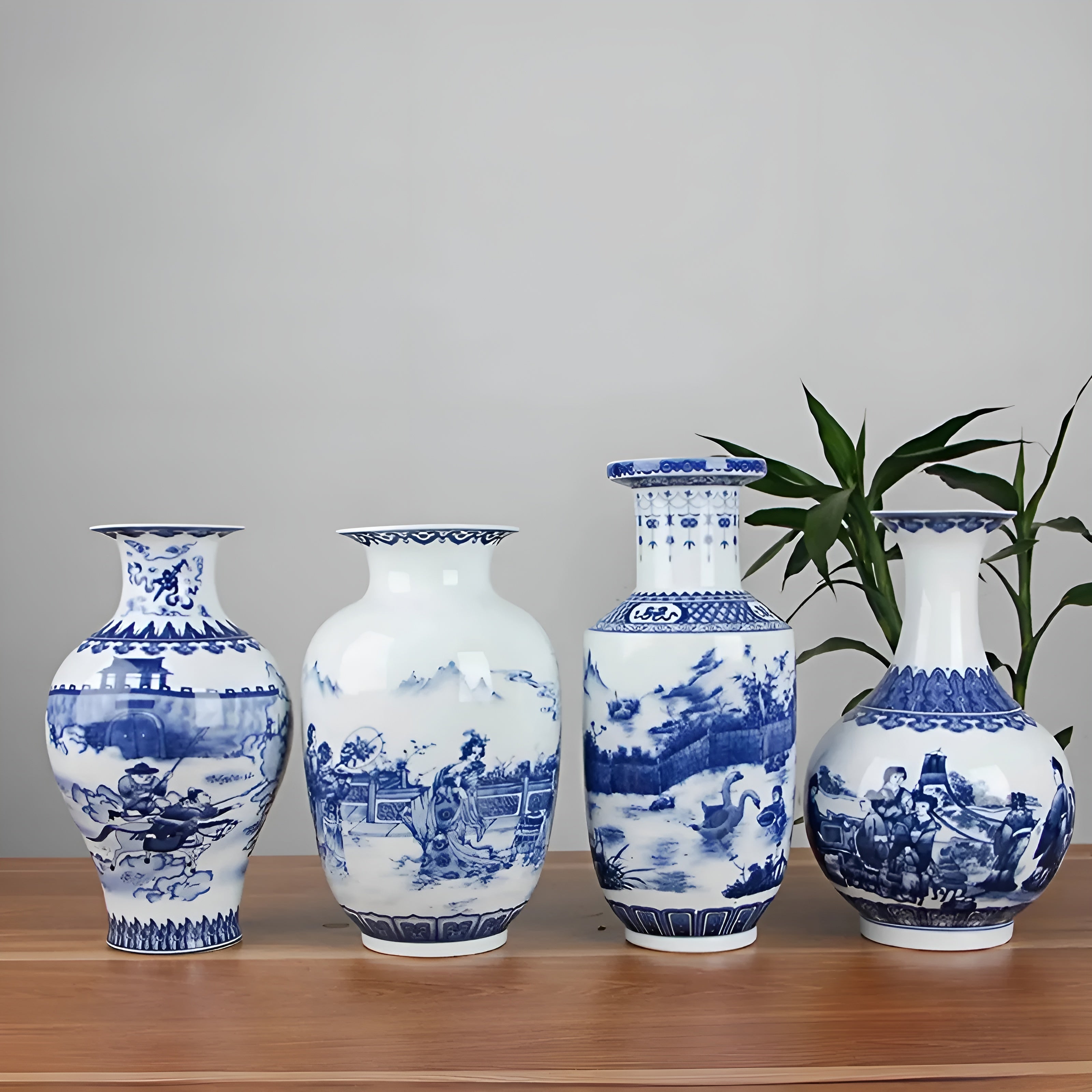 Klassische blau-weiße Keramikvase im China-Stil – Antikes Design für stilvolle Wohnakzente - Vase