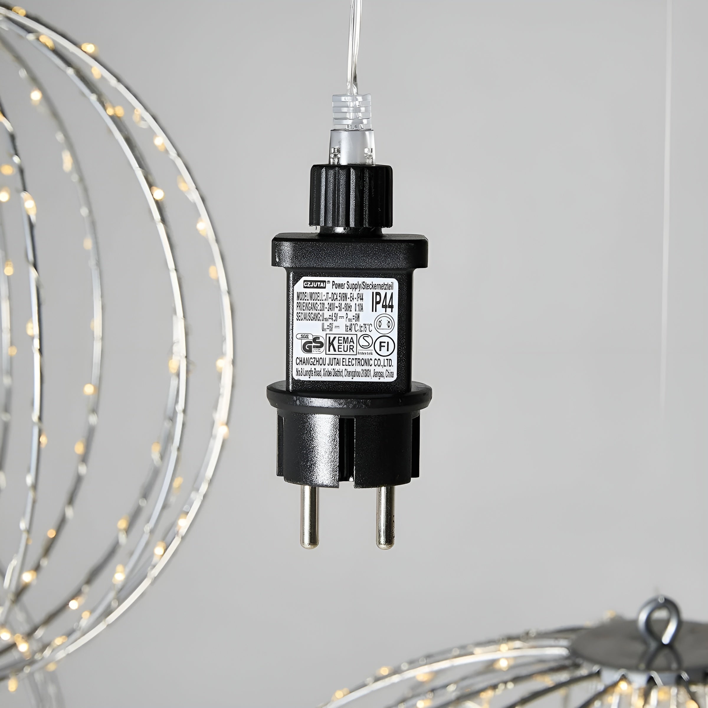 LED-Globus-Set Brilliant – Leuchtende Dekorationskugeln für den Garten - Hängelampe