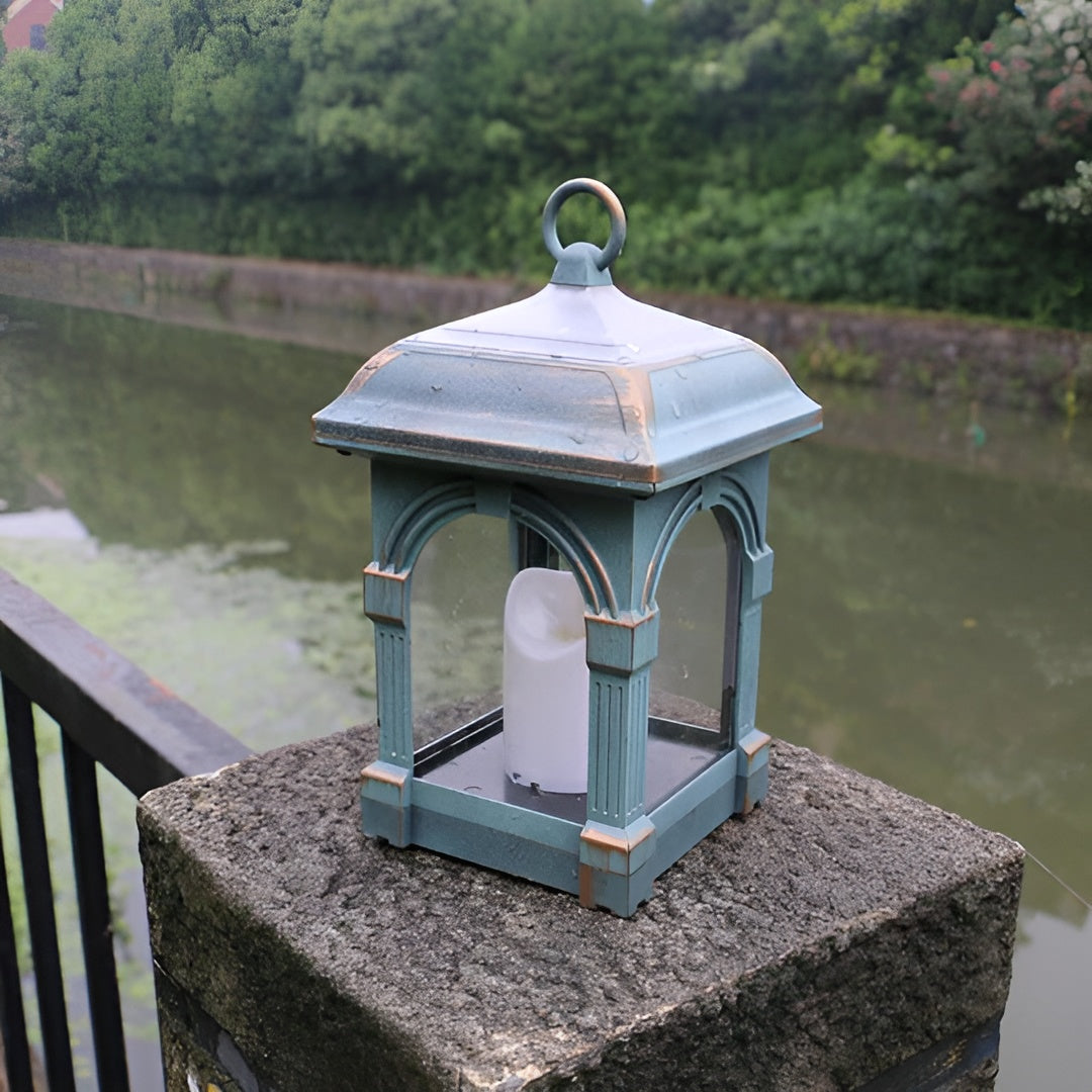 LED-Solarleuchte in Hausform – Wasserdichte Gartenbeleuchtung für Außenbereiche - Lampe