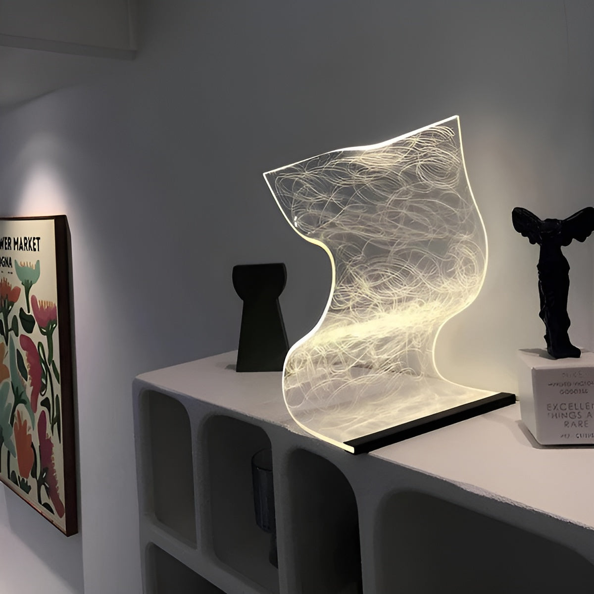 Acryl Tischlampe – Zeitlos Elegant mit LED Beleuchtung | Dekorative Leuchte für Zuhause