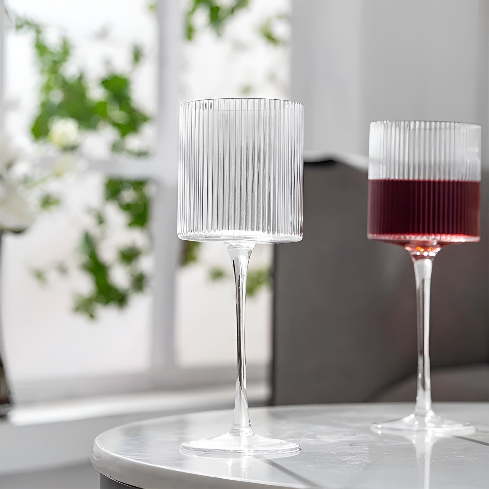 4er-Set Champagnergläser – Elegantes geriffeltes Glas | Stilvoll für Sekt & besondere Anlässe - 4 Stück - Champagnerglas