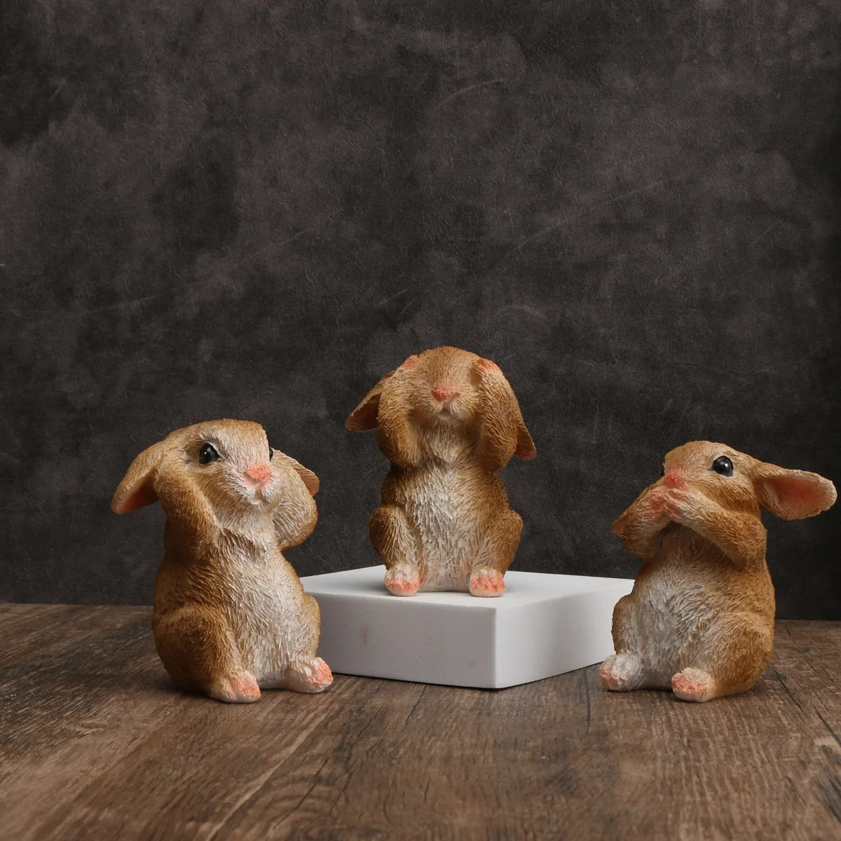 HushBunny Figur - Dekoratives Kaninchen-Set aus Harz