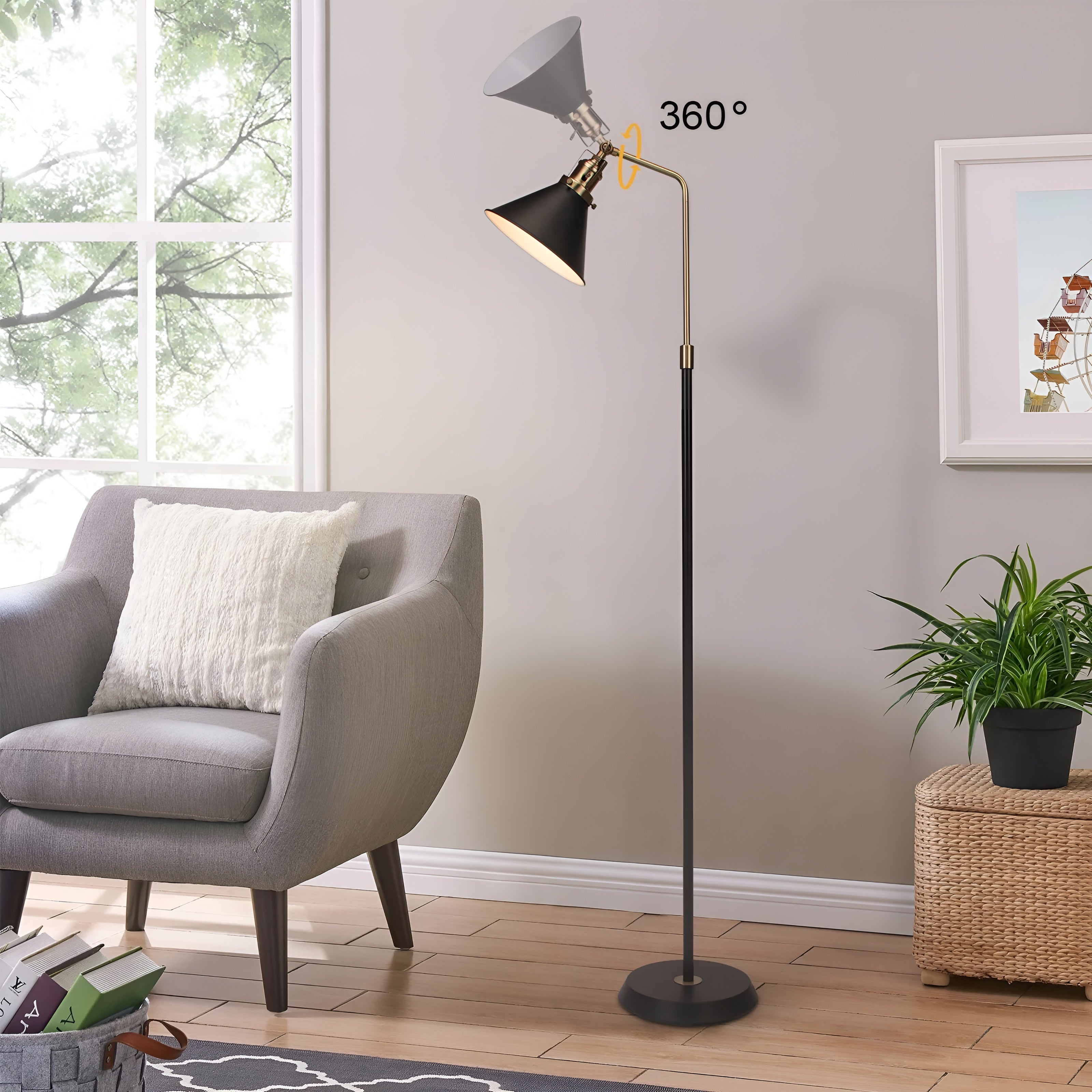 Stehlampe aus Metall – Schwarz mit Goldakzenten | Industriedesign