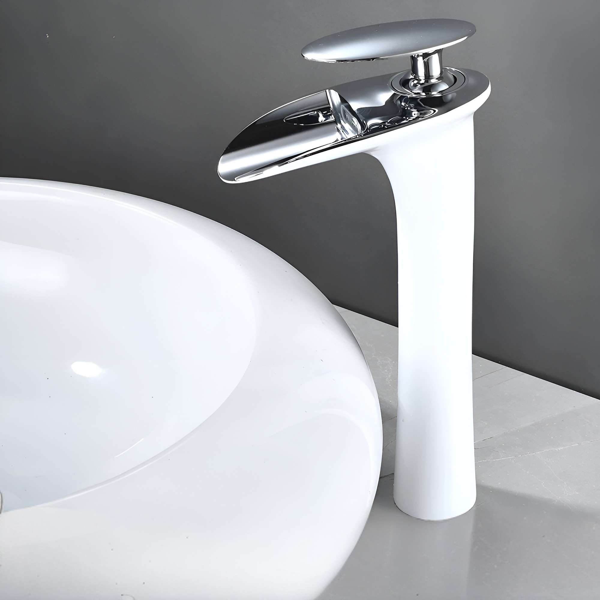 Moderne Waschtischarmaturen – Elegante Wasserfallarmatur | Hochwertiger Einhebelmischer - Weiß und Chrom