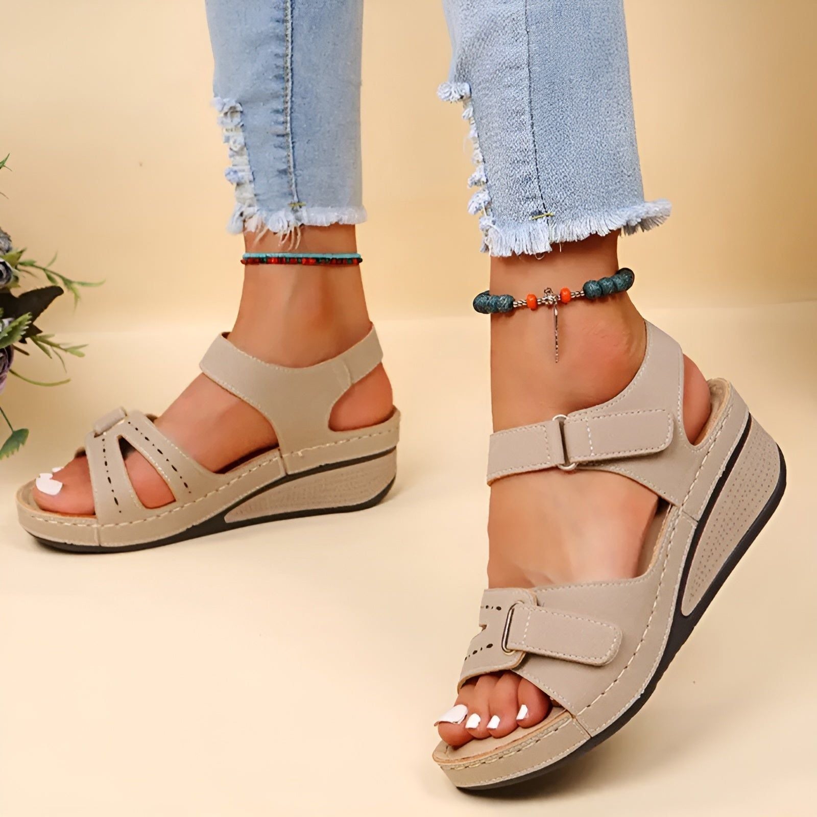 Cora Sandals - Elegante und Bequeme Orthopädische Sommersandalen - Elegare