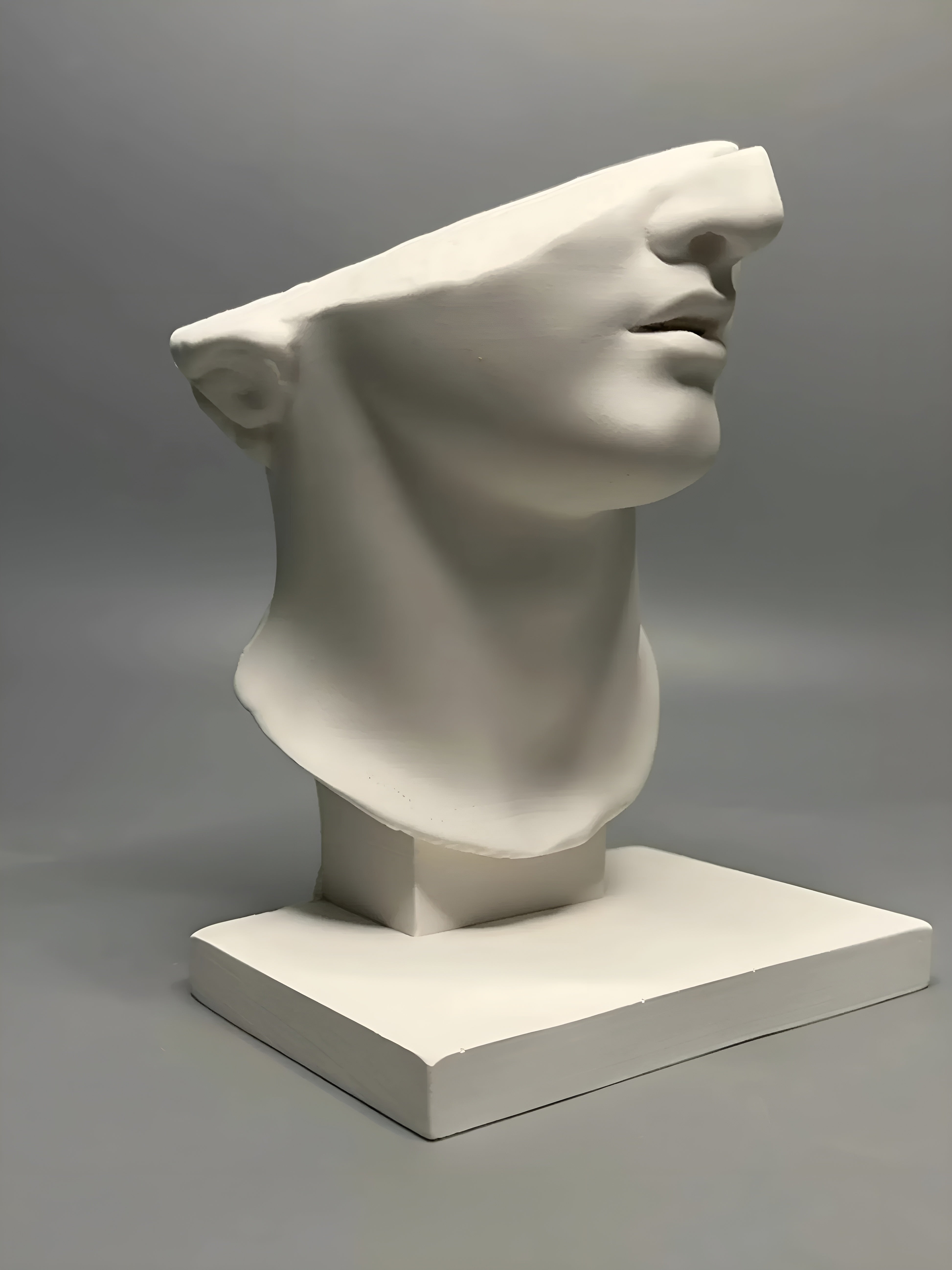 Nordische Vintage-Römerskulptur – Elegante Dekofigur für Stilvolle Wohnräume - Dekofigur
