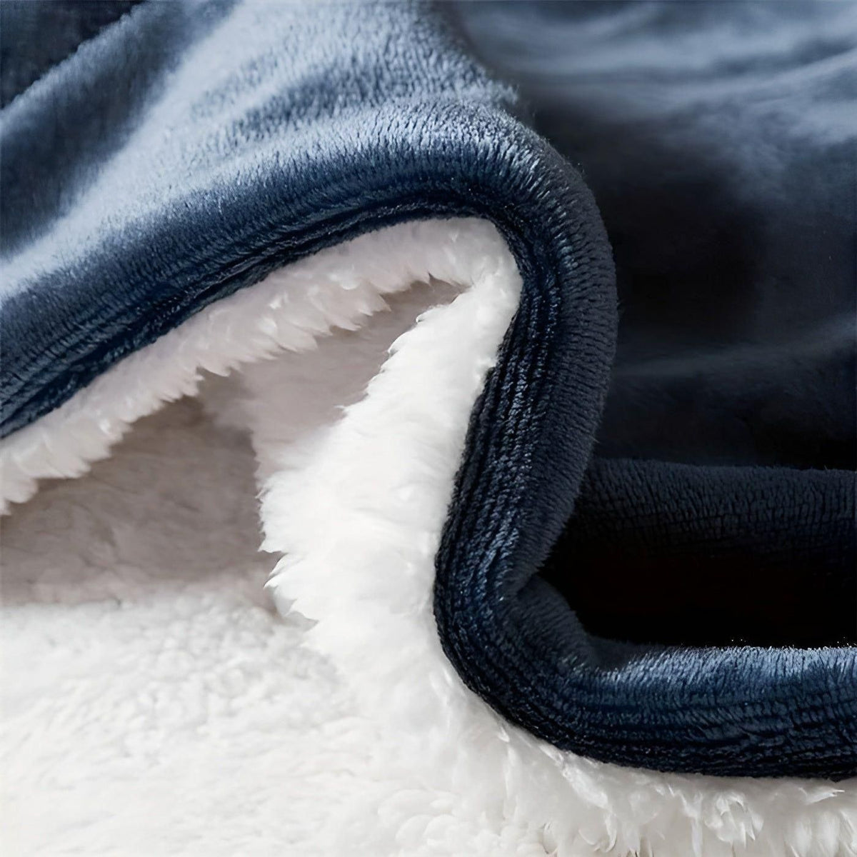 PlushWarm Blanket - Weiche Fleecedecke für den Winter - Decke
