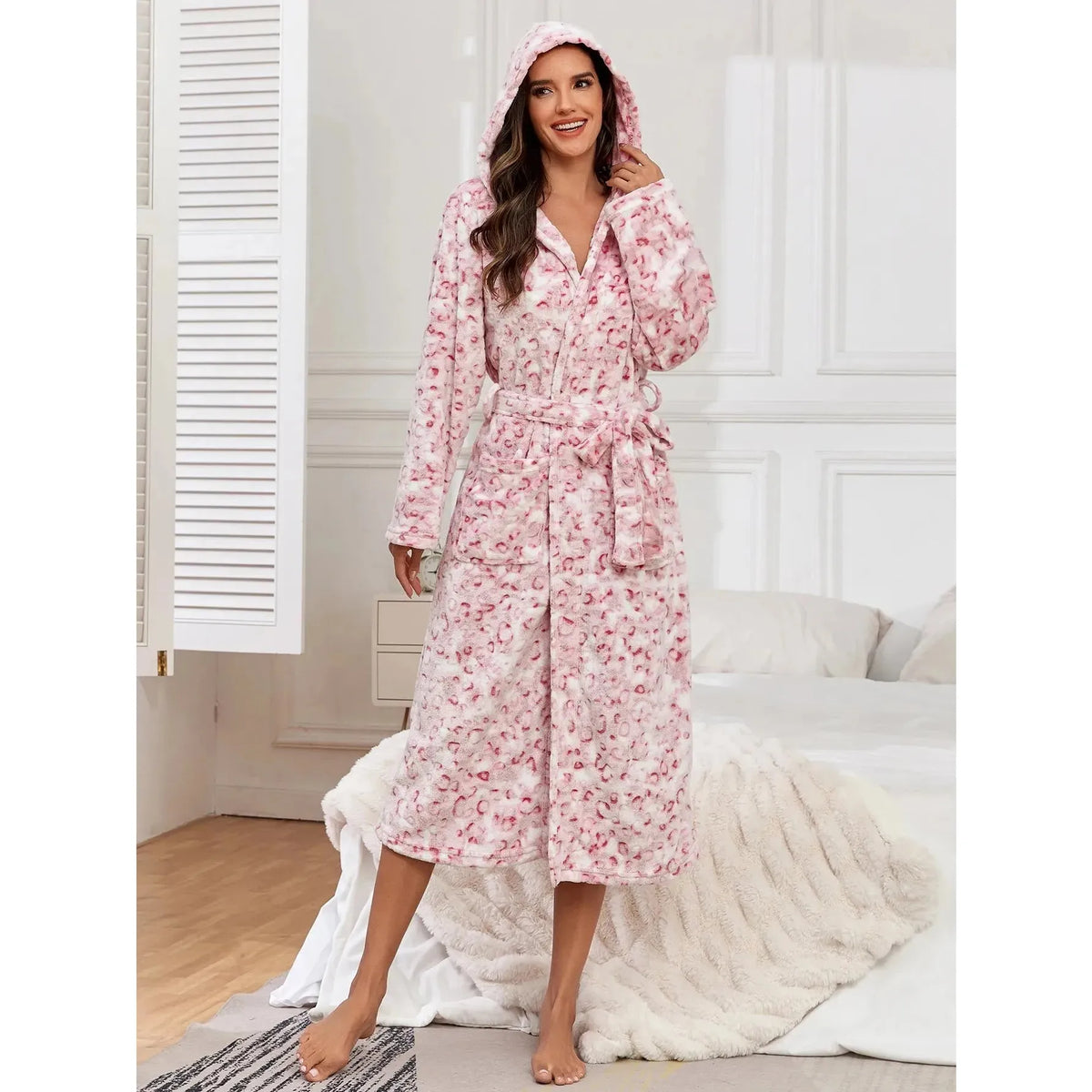 Priszilla Bademantel - Moderner Leopardenmuster Kapuzenbademantel - Rosa / S - Bademantel