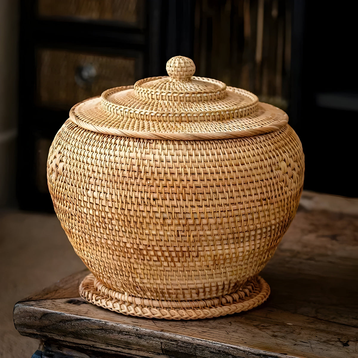 RusticBreeze Basket - Handgefertigte Rattan Aufbewahrungsbox mit Deckel - Decke