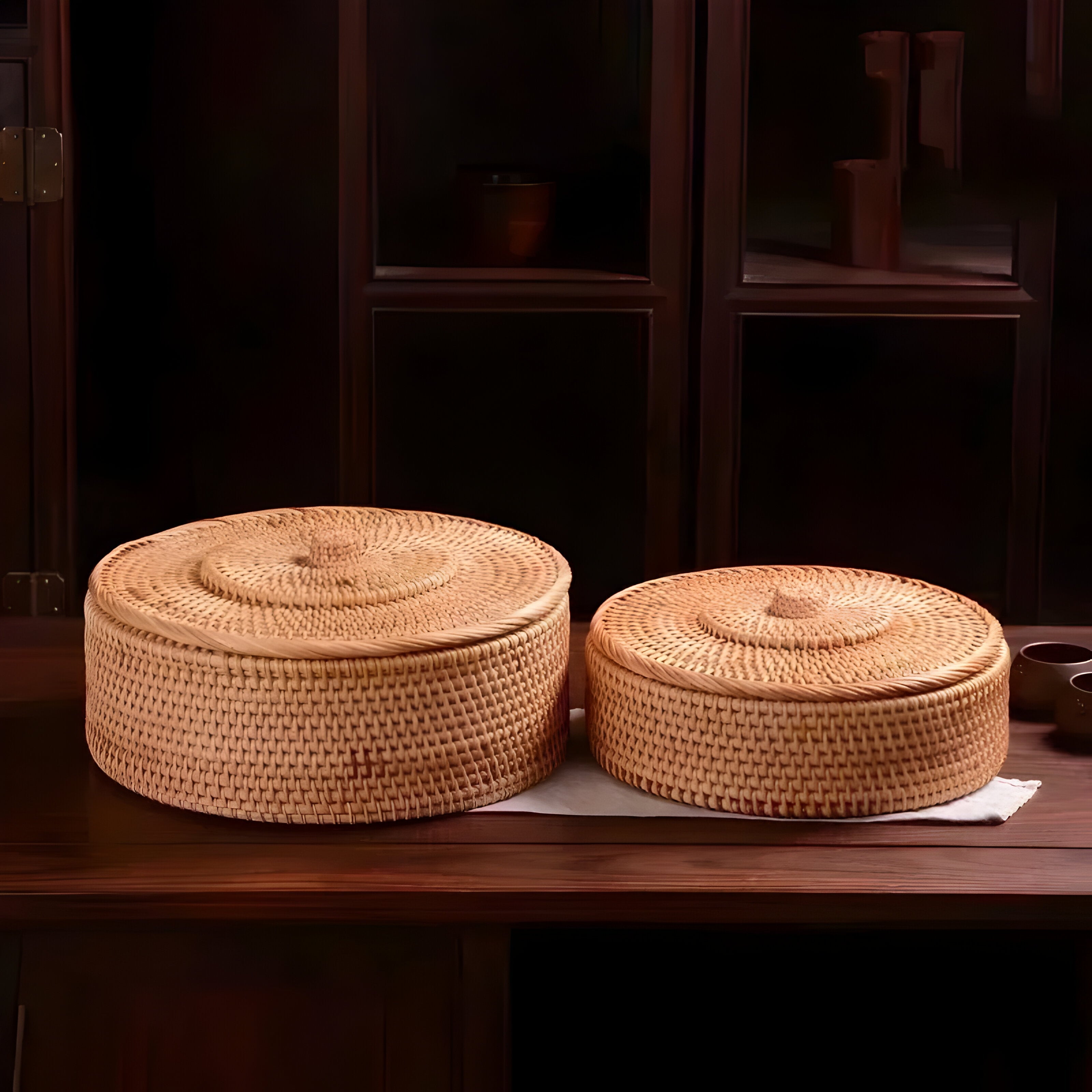 RusticBreeze Basket - Handgefertigte Rattan Aufbewahrungsbox mit Deckel - Decke