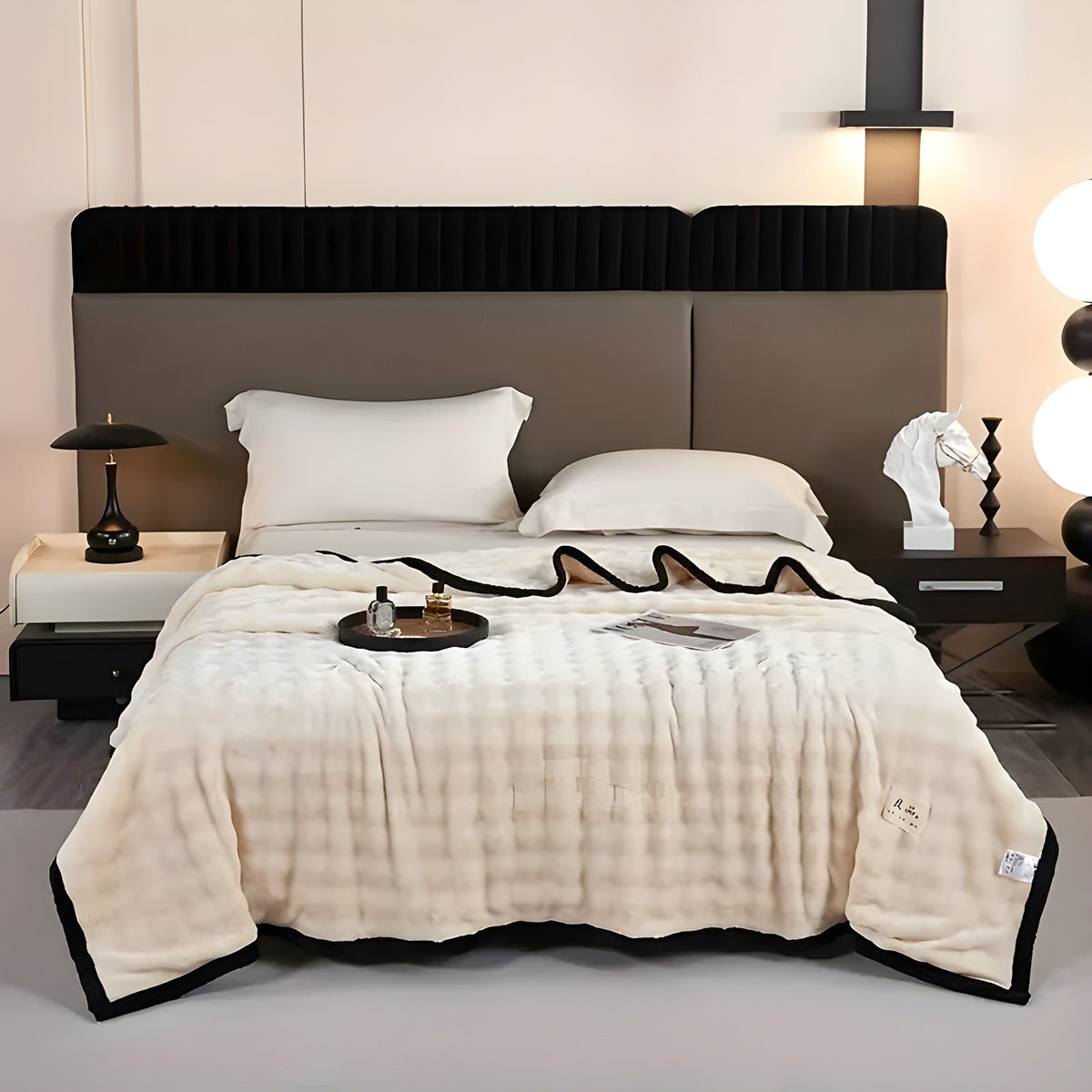 SoftSerenity Bettwäscheset - Luxuriöse aux Kaninchenfell-Plüsch-Decke - Vanille Weiß / 100 x 150 cm - Bettwäsche-Set