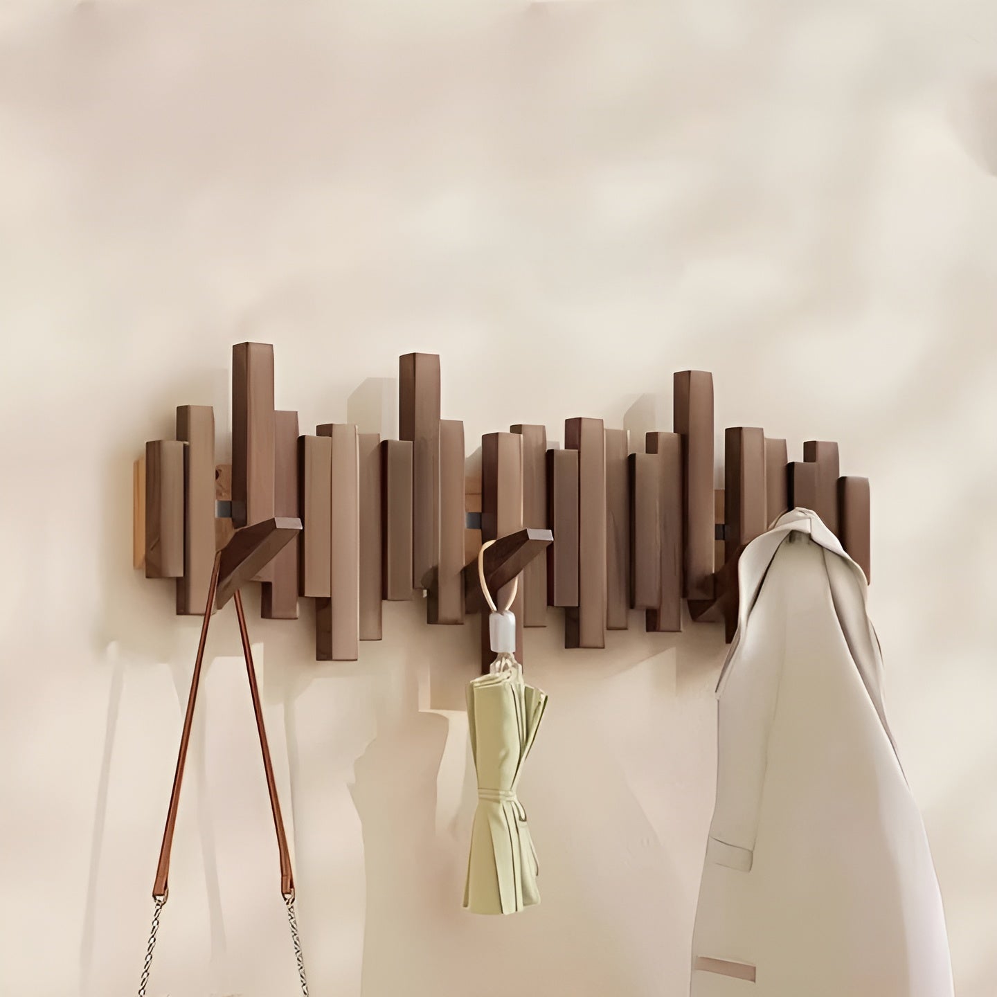 Stilvoller Holz-Kleiderschrank – Flexible Magnet-Haken für mehr Ordnung | Ideal für Schlafzimmer - Wandhaken