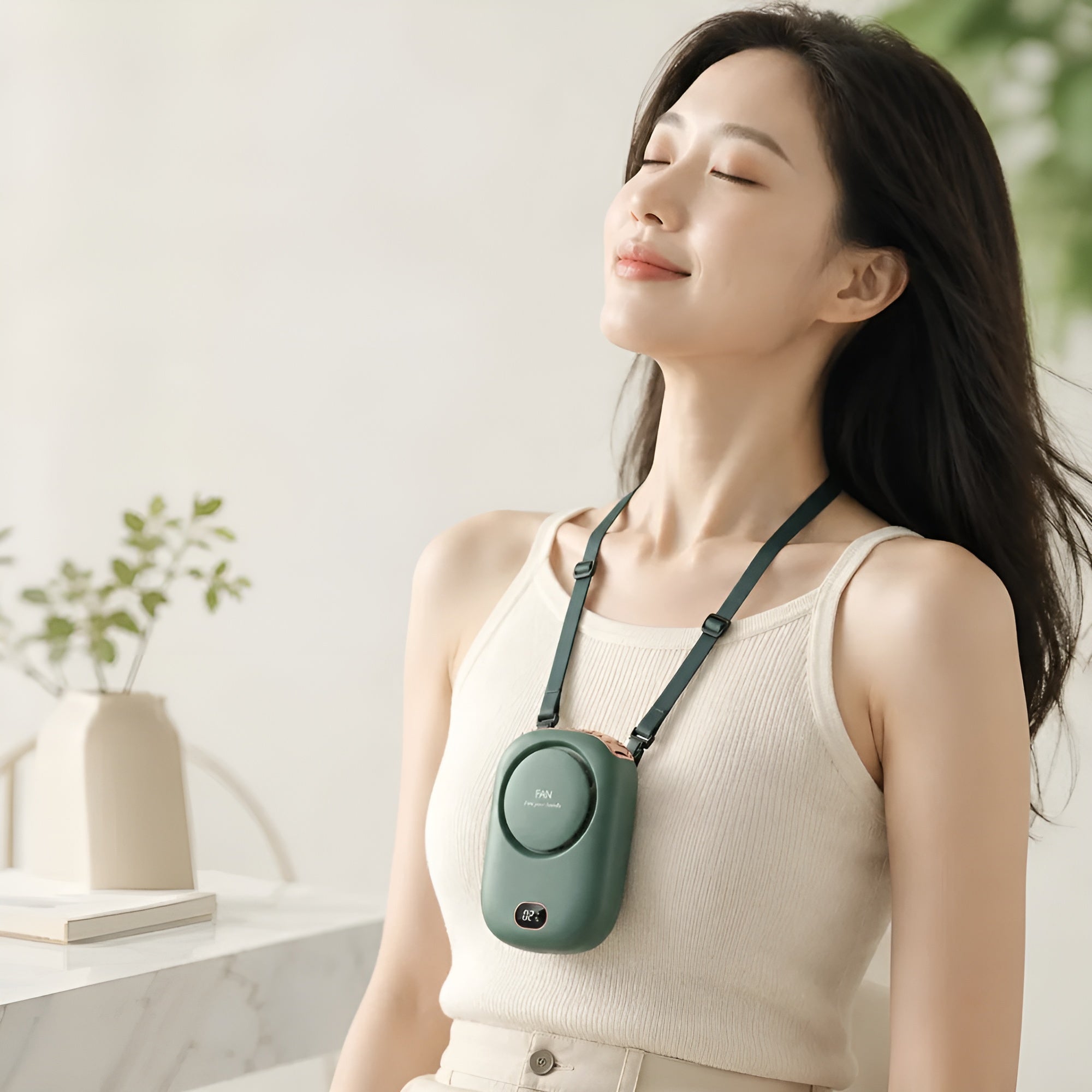 Tragbarer Halsventilator mit Display – über USB aufladbarer Mini-Ventilator mit 3 Geschwindigkeitsstufen | für Reisen