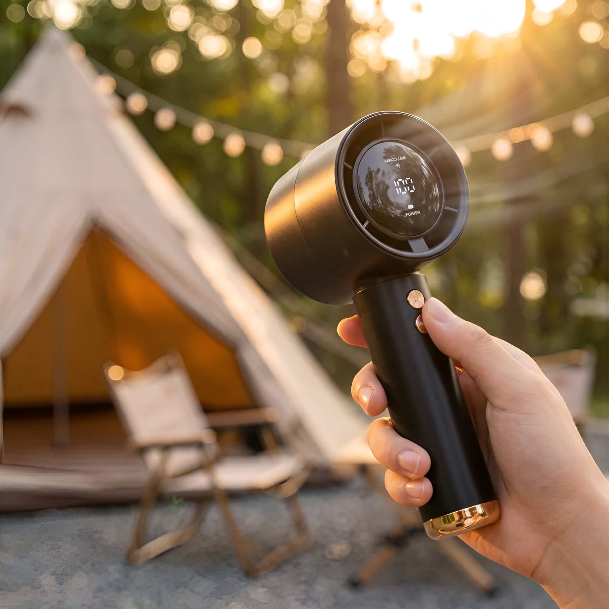Tragbarer Mini-Turbo-Handventilator – Digitalanzeige USB-C-Aufladung und 100 Geschwindigkeitsstufen - Handventilator