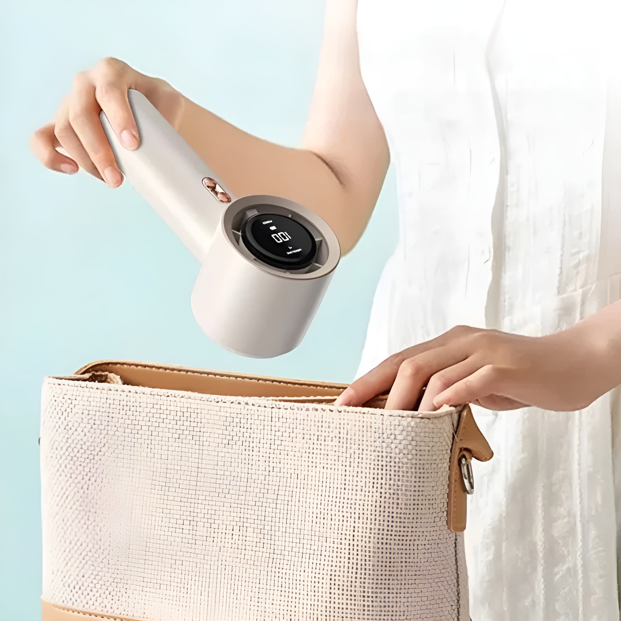 Tragbarer Mini-Turbo-Handventilator – Digitalanzeige USB-C-Aufladung und 100 Geschwindigkeitsstufen - Handventilator