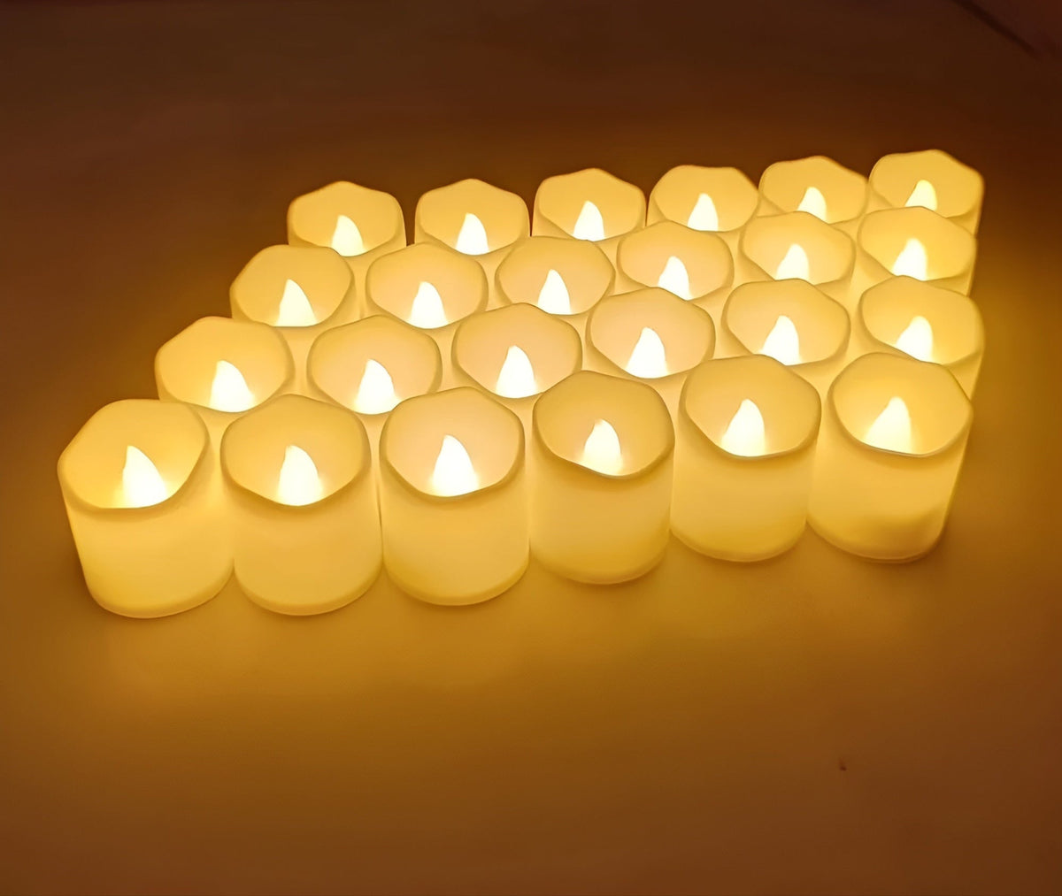 TwinkleLite Light - Flammenlose Flackernde Elektrische LED-Kerzenlichter - Warmes Weiß / 24 pcs - Saisonale Dekoration
