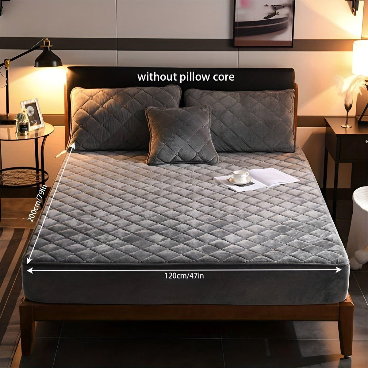 VelvetDreams Set - Atmungsaktives Samt-gestepptes Spannbettlaken-Set {1 Spannbettlaken + 2 Kissenbezüge} - Grau