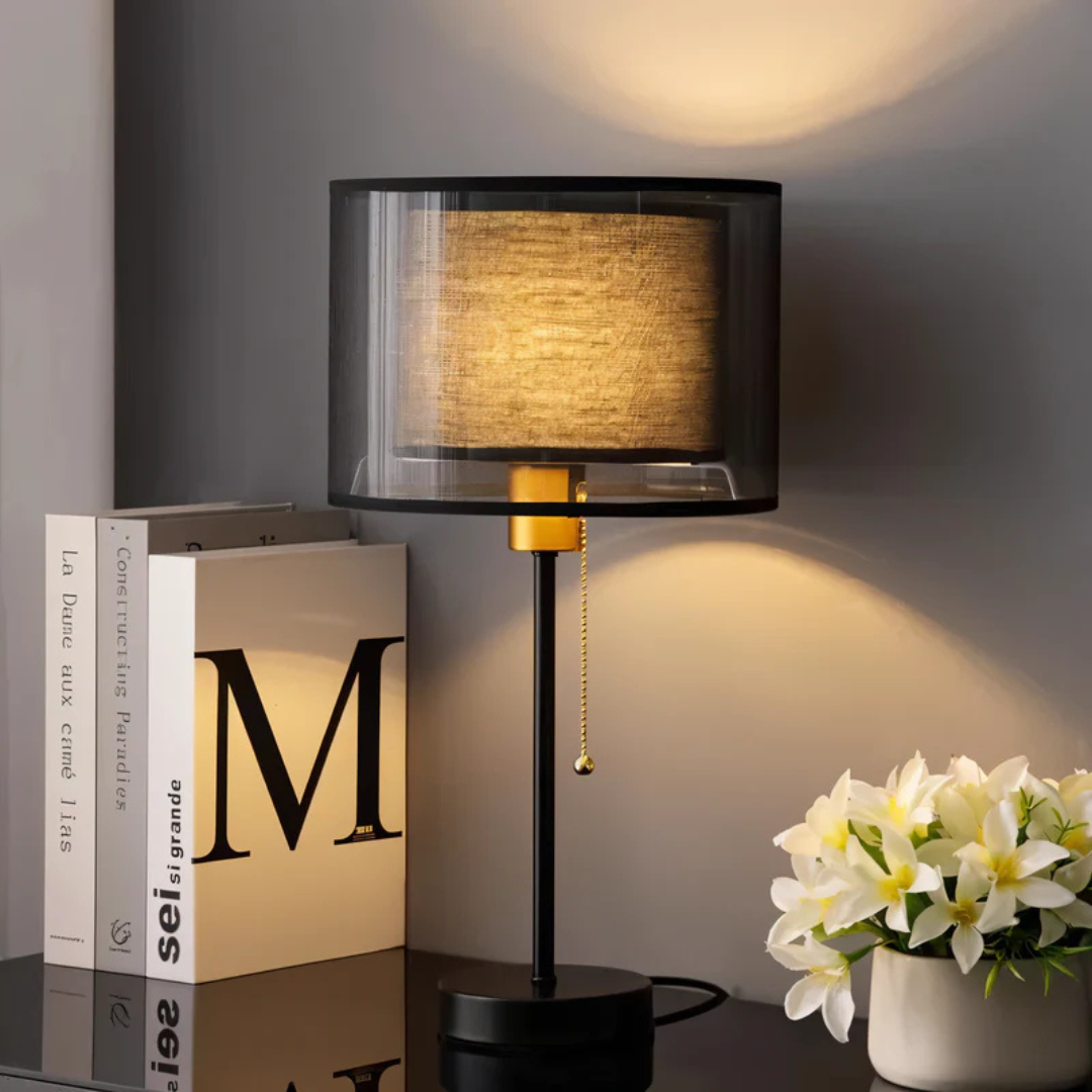 Vintage Tischlampe mit Doppelschirm aus Stoff für warmes Ambiente - Tischlampe