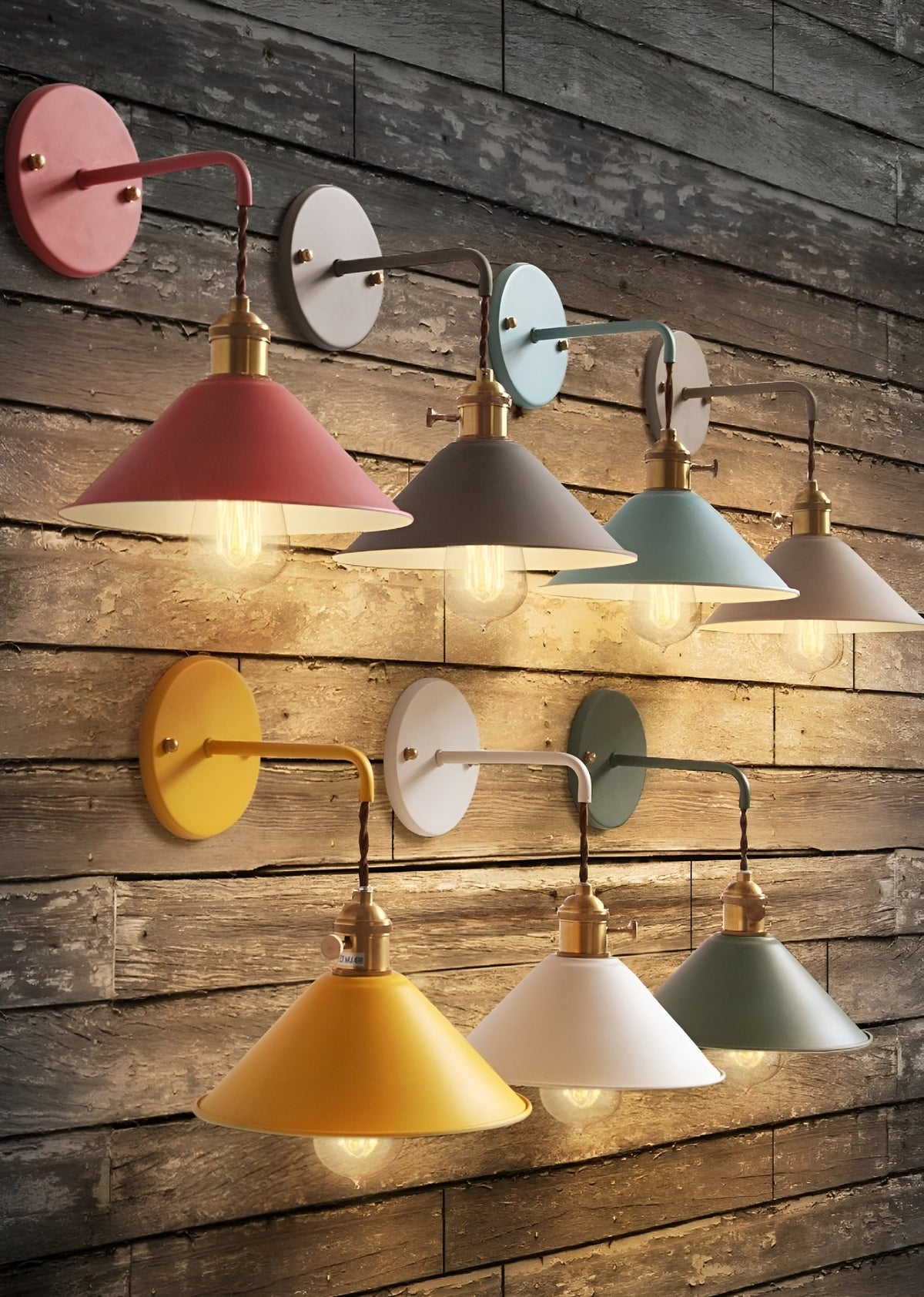 Vintage Wandleuchte aus Metall – Retro-Kegelform für stimmungsvolles Licht - Wandleuchten