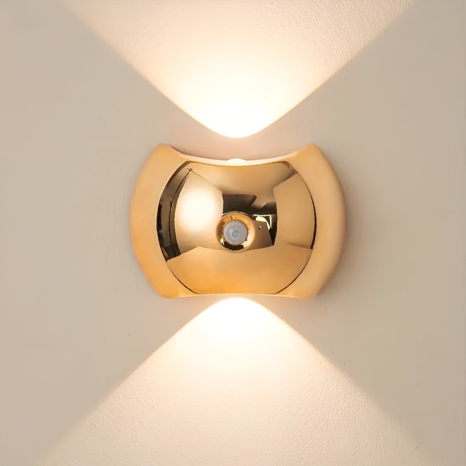 Wandleuchte mit Bewegungssensor – Duales LED-Licht Oben & Unten | Magnetisch & Tragbar - 1 / Gold - Wandlampe