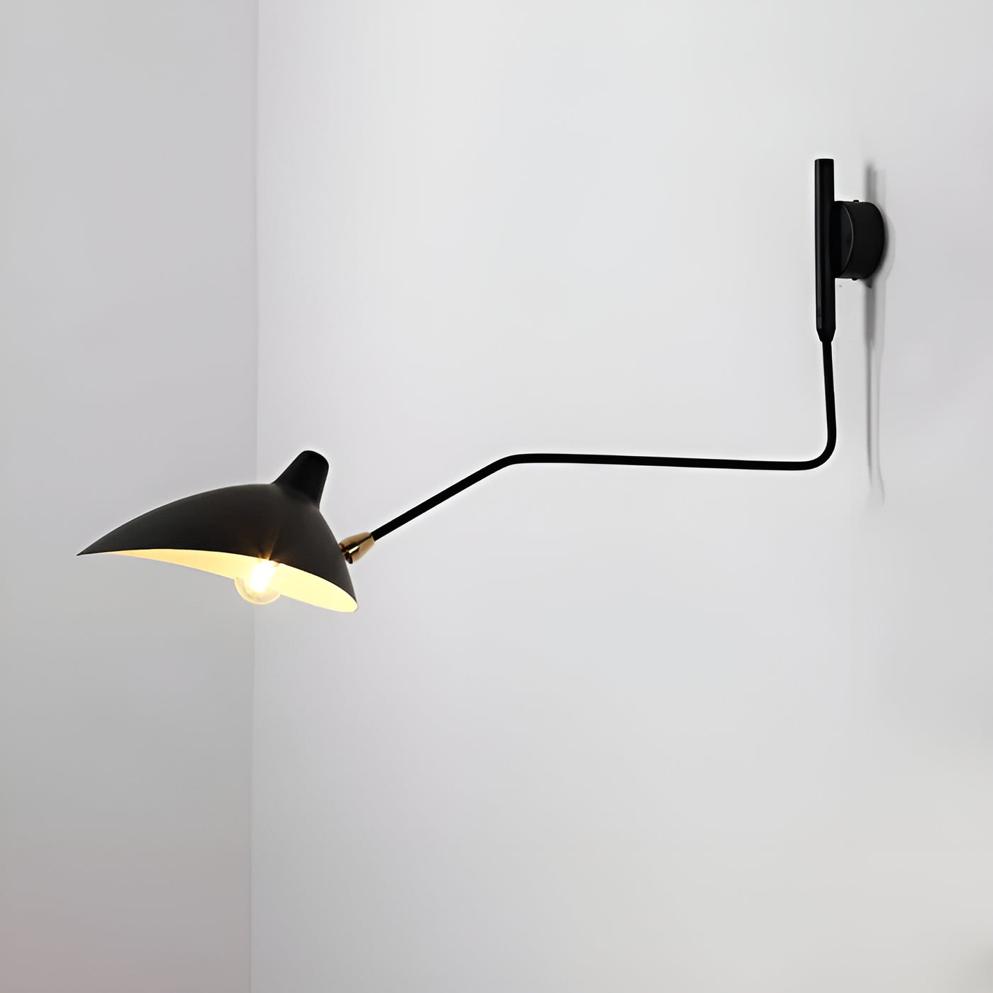 Wandleuchte mit Schwenkarm – Elegantes Zeitloses Design für Schlafzimmer & Büro - Wandlampe