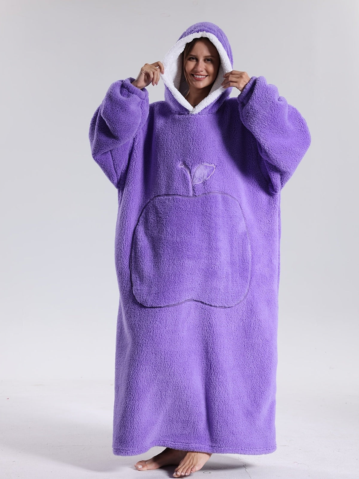 Hoodie-Decke in Grün – Lifestyle-Aufnahme