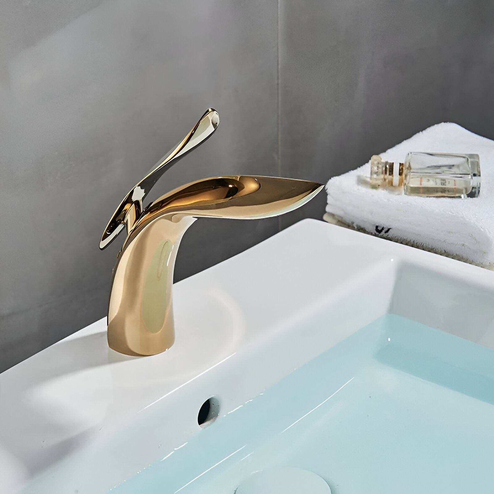 Wasserhahn fürs Bad – Modernes Design mit Wasserfallauslauf | Einlochmontage - Wasserhahnarmatur