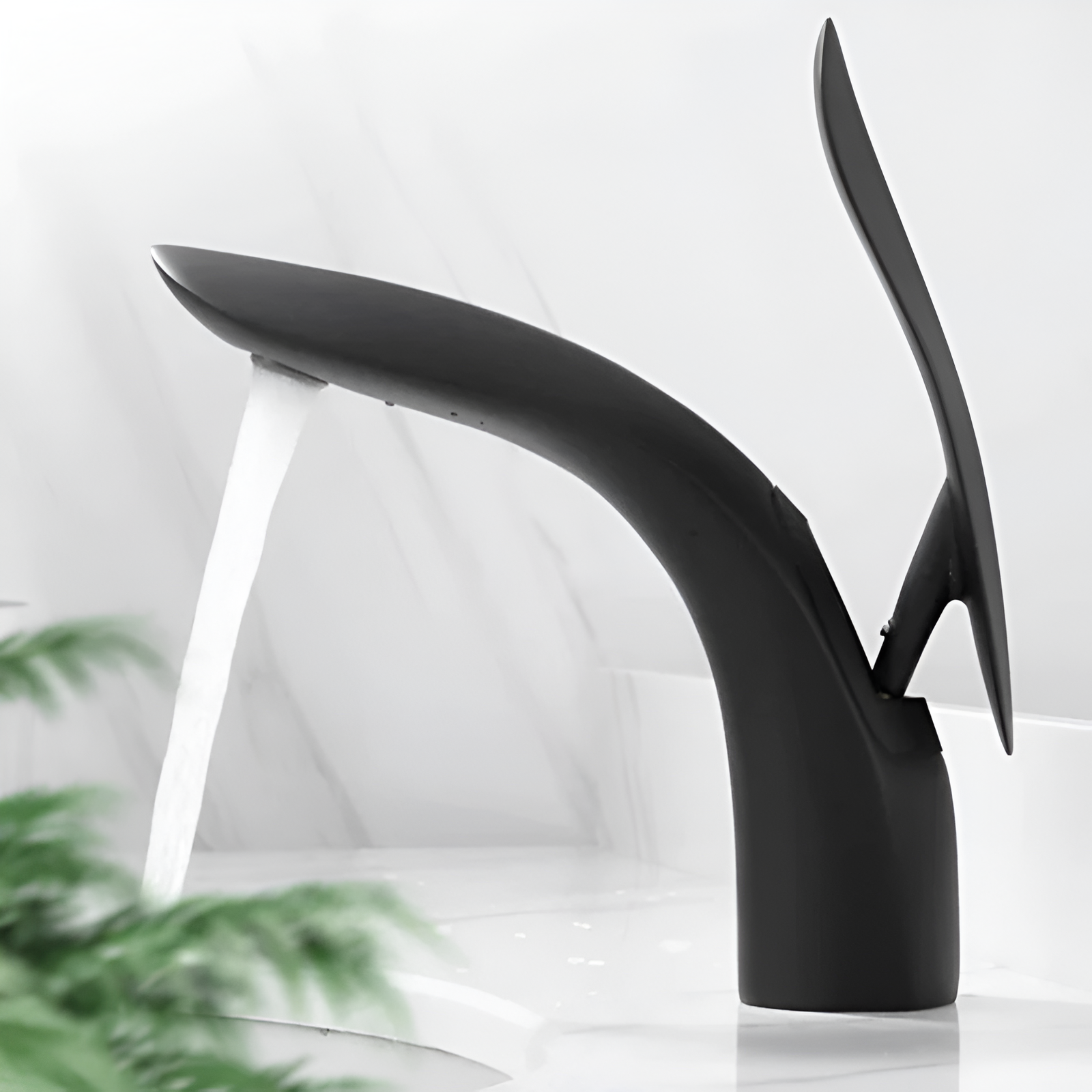 Wasserhahn fürs Bad – Modernes Design mit Wasserfallauslauf | Einlochmontage - Wasserhahnarmatur