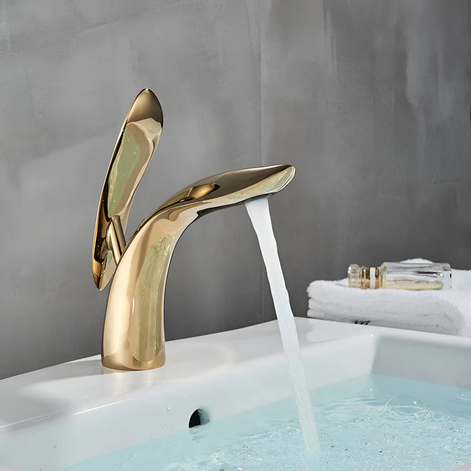 Wasserhahn fürs Bad – Modernes Design mit Wasserfallauslauf | Einlochmontage - Wasserhahnarmatur