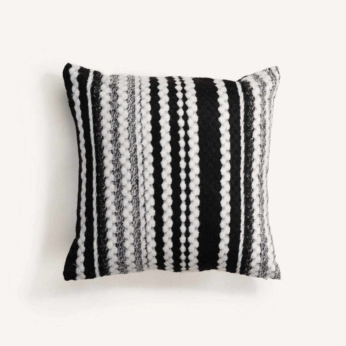 Weiche Kissenbezüge mit verborgenem Reißverschluss - Gestreifte Karos / 18’’ x 18’’ - Kissenbezüge & Kissenhüllen