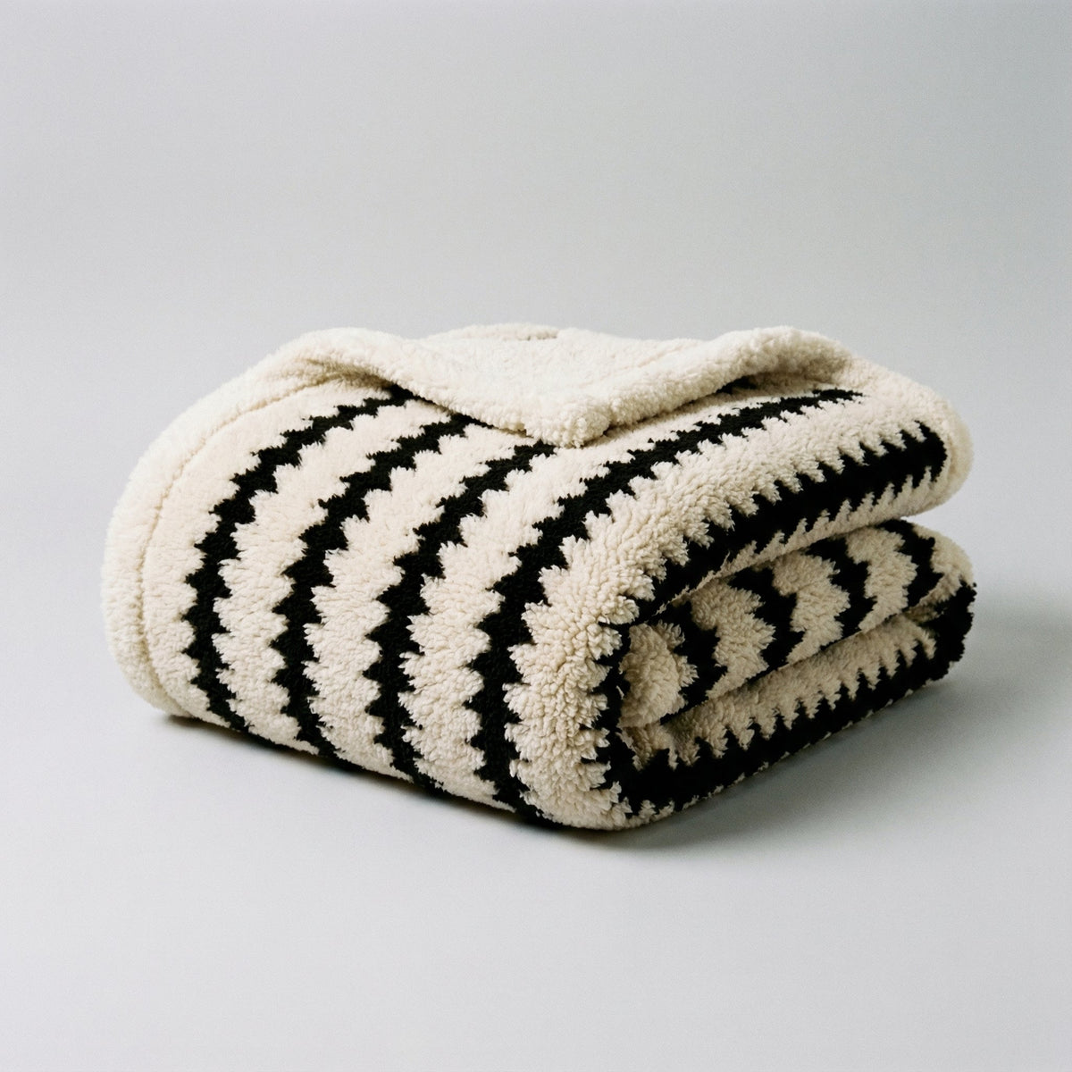 Weiche Kuscheldecke aus Velour für Sofa und Bett – 5 Farben und 2 Größen - Weiß / 150x200cm - Tagesdecken und Wohndecken
