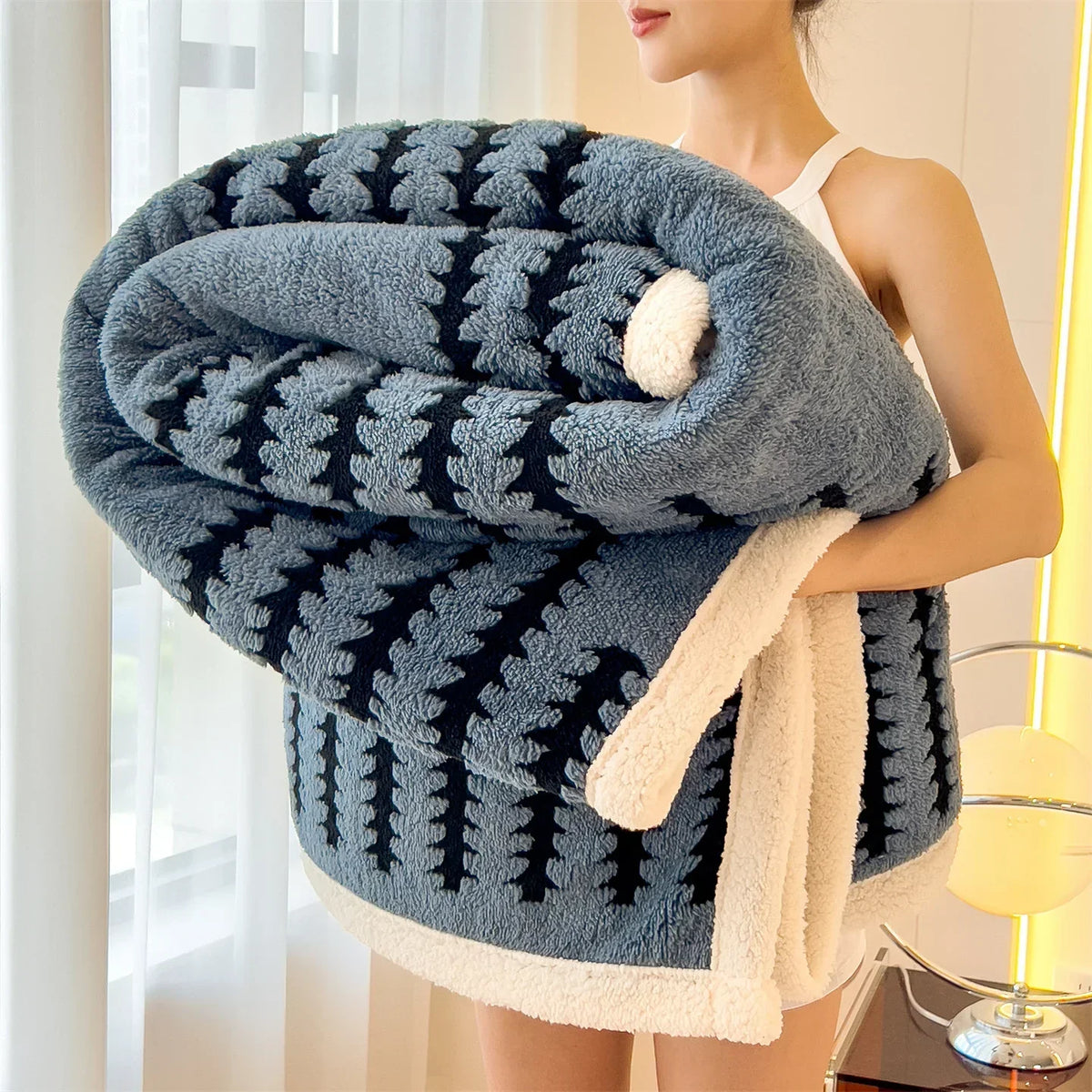 Weiche Kuscheldecke aus Velour für Sofa und Bett – 5 Farben und 2 Größen - Tagesdecken und Wohndecken