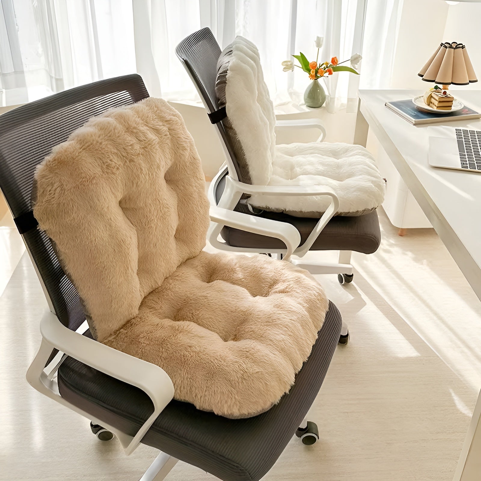 Weiches Sitzkissen aus Kunstfell – Extra Dick & Kuschelig | Perfekt für Stuhl und Sofa - Kissen