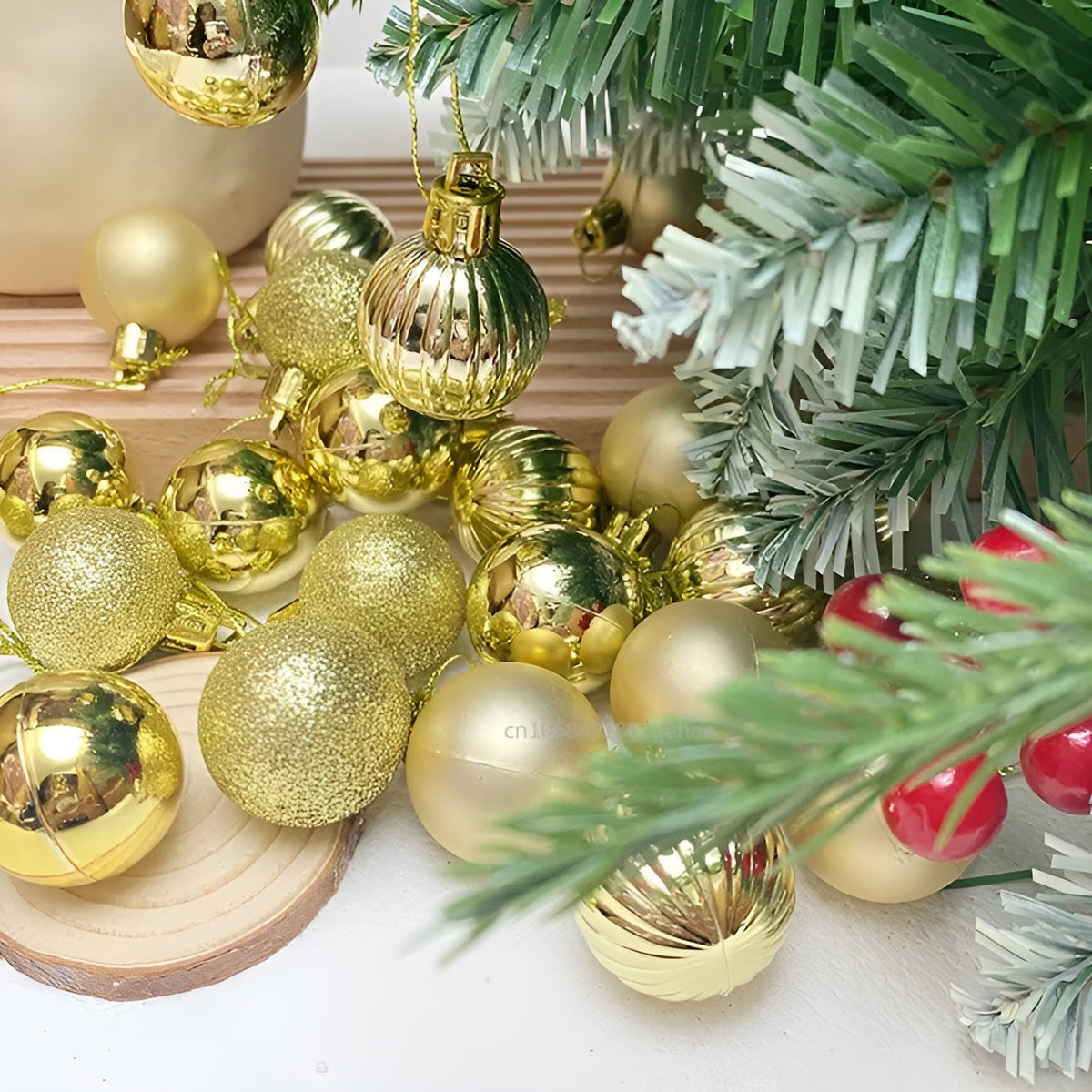 Weihnachtskugeln – Elegant und Glänzend | Dekorativ für Baum und Zuhause - Saisonale Dekoration