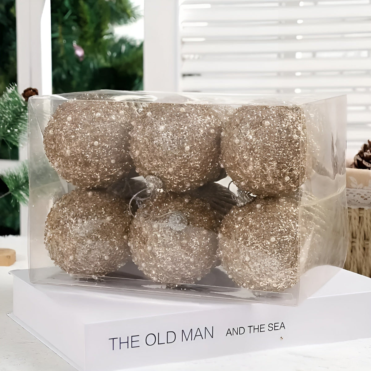 Weihnachtskugeln im 6er-Set – Glänzende Champagnerfarbe | Perfekte Deko für Baum Feste & Zuhause - Saisonale Dekoration