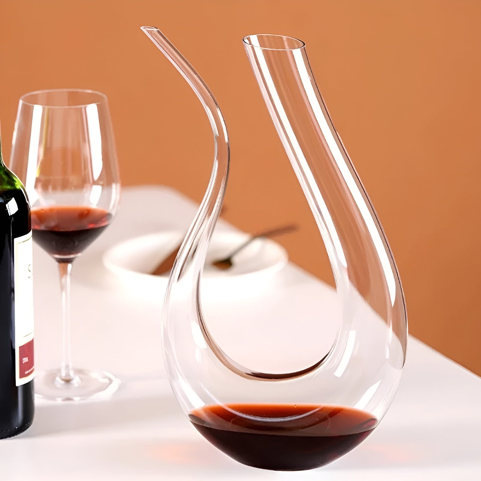 Weindekanter mit Belüfter - Mundgeblasen & Stilvoll - 1500 ml für Bar & Zuhause - Bleifreies Glas - Dekanter