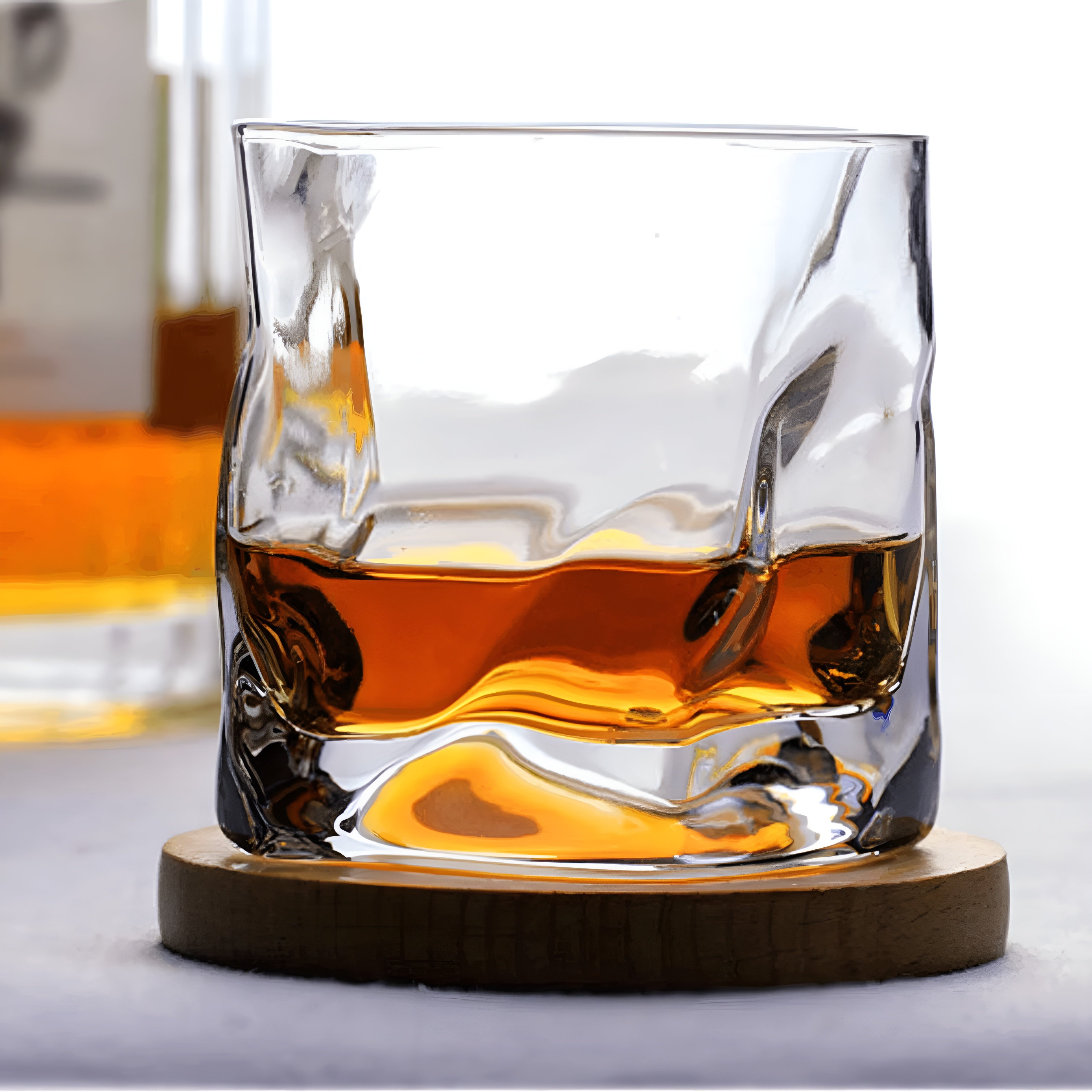 Whiskyglas im Edo Kiriko-Stil – Handgeschliffen mit einzigartigem Crumple-Design - Whiskyglas