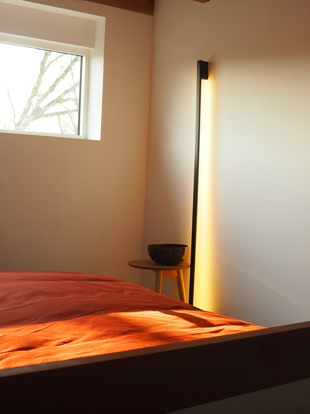 Schmale Wandlampe in Schwarz – Modernes Langdesign | Perfekt für Flur, Schlafzimmer & Wohnzimmer