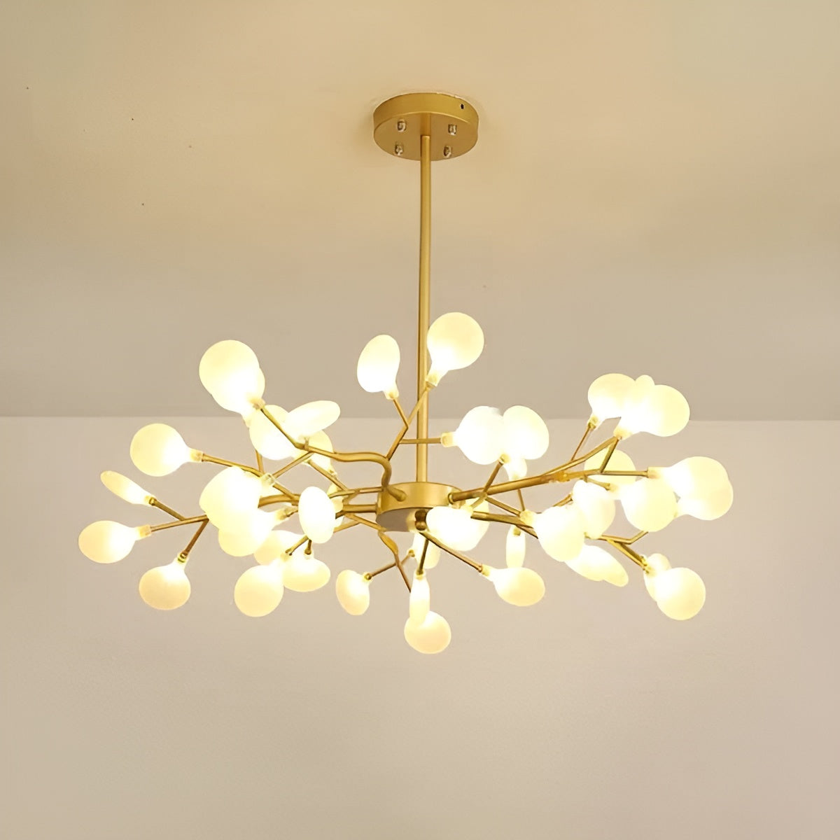 Zweigförmiger Kronleuchter – Elegante Firefly-Optik für stimmungsvolles Licht - 45 / Gold / A - Pendelleuchte
