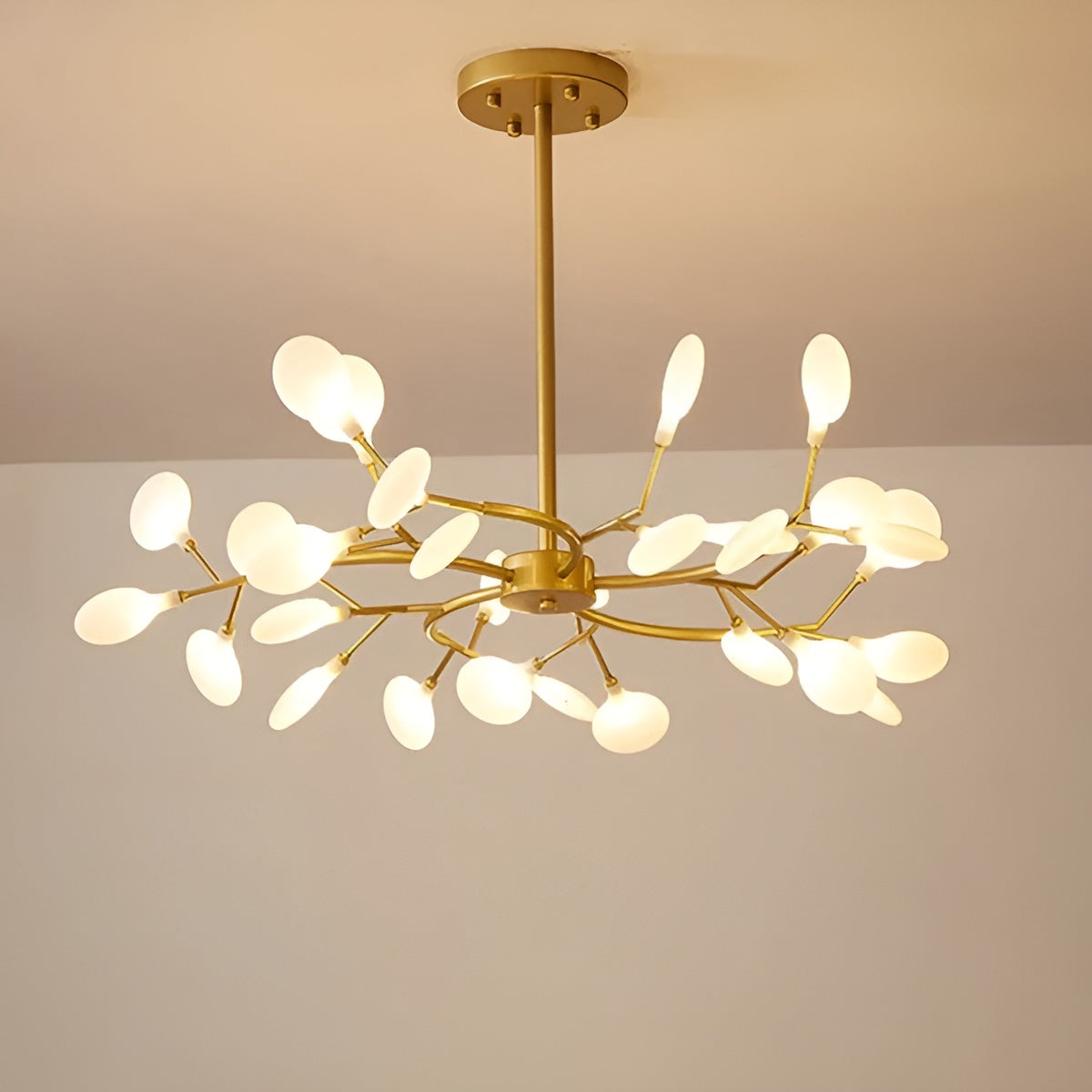 Zweigförmiger Kronleuchter – Elegante Firefly-Optik für stimmungsvolles Licht - 30 / Gold / A - Pendelleuchte