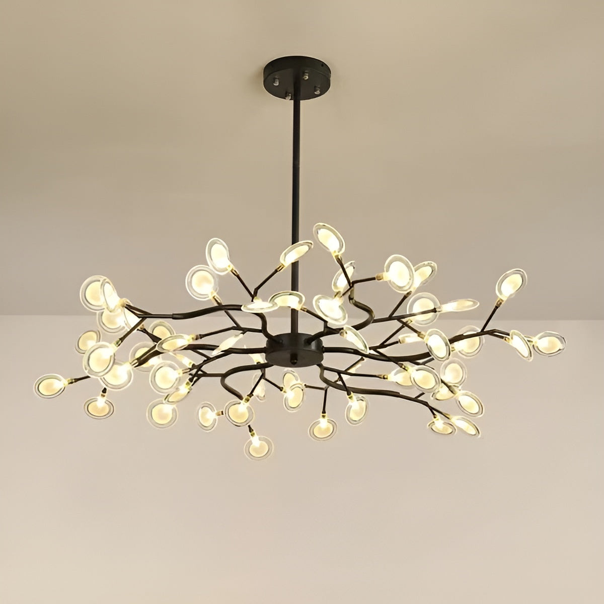 Zweigförmiger Kronleuchter – Elegante Firefly-Optik für stimmungsvolles Licht - 45 / Schwarz / B - Pendelleuchte